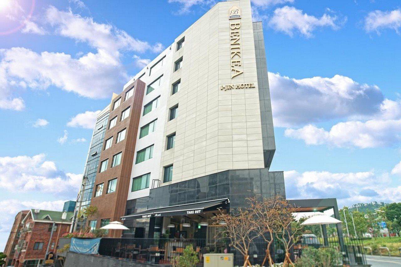 I-Jin Hotel Csedzsu Kültér fotó